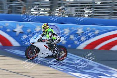 media/Jan-21-2022-Fastrack Riders (Fri) [[90b5309cc6]]/Level 1/Session 1 Front Straight/